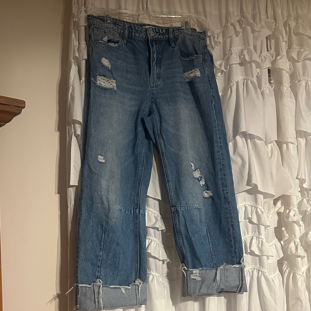 Vervet Distressed Boyfriend Jeans in Blue